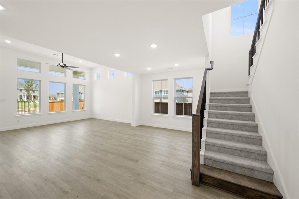 1015 Abigail Way Midlothian, TX 76065 - Photo 31 of 40 1015 Abigail- DIning-2