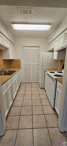 $392,000 | 5128 Brightside View Drive, Baton Rouge, LA 70820