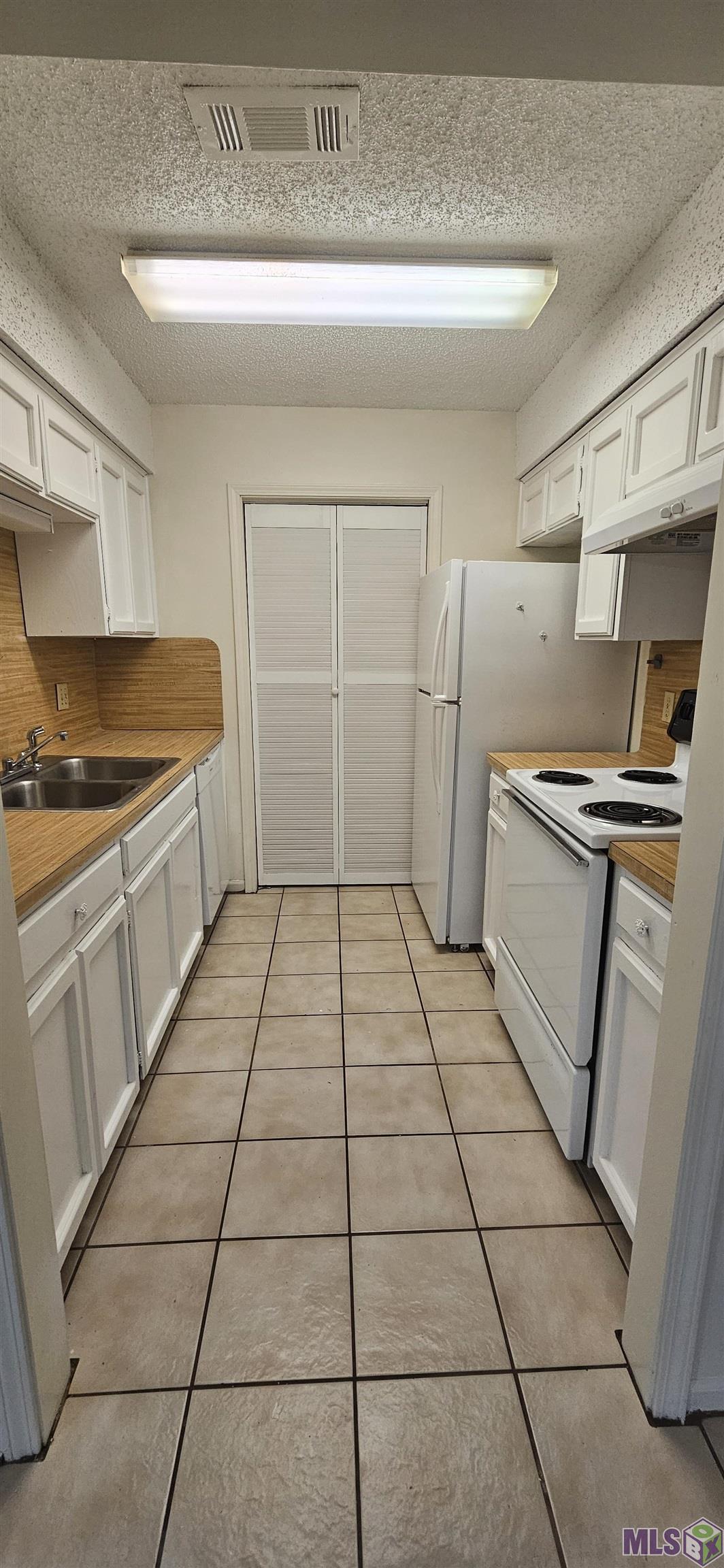 5128 Brightside View Drive Baton Rouge, LA 70820 - Photo 7 of 11