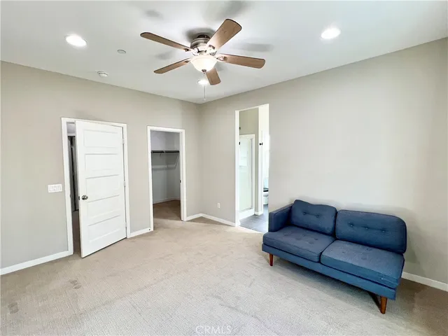 $929,900 | 1500 West Artesia Square, Unit E, Gardena, CA 90248