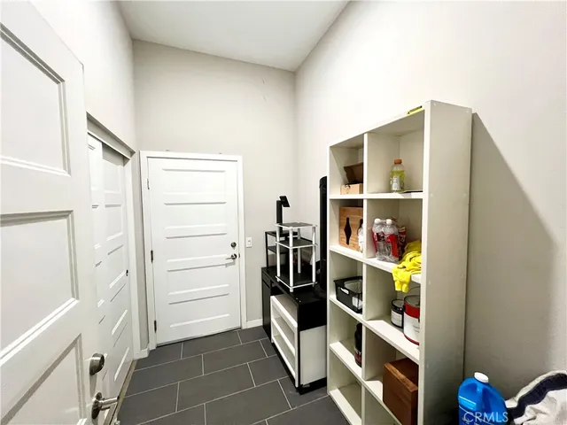 $929,900 | 1500 West Artesia Square, Unit E, Gardena, CA 90248