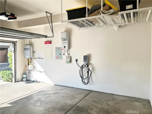 $929,900 | 1500 West Artesia Square, Unit E, Gardena, CA 90248