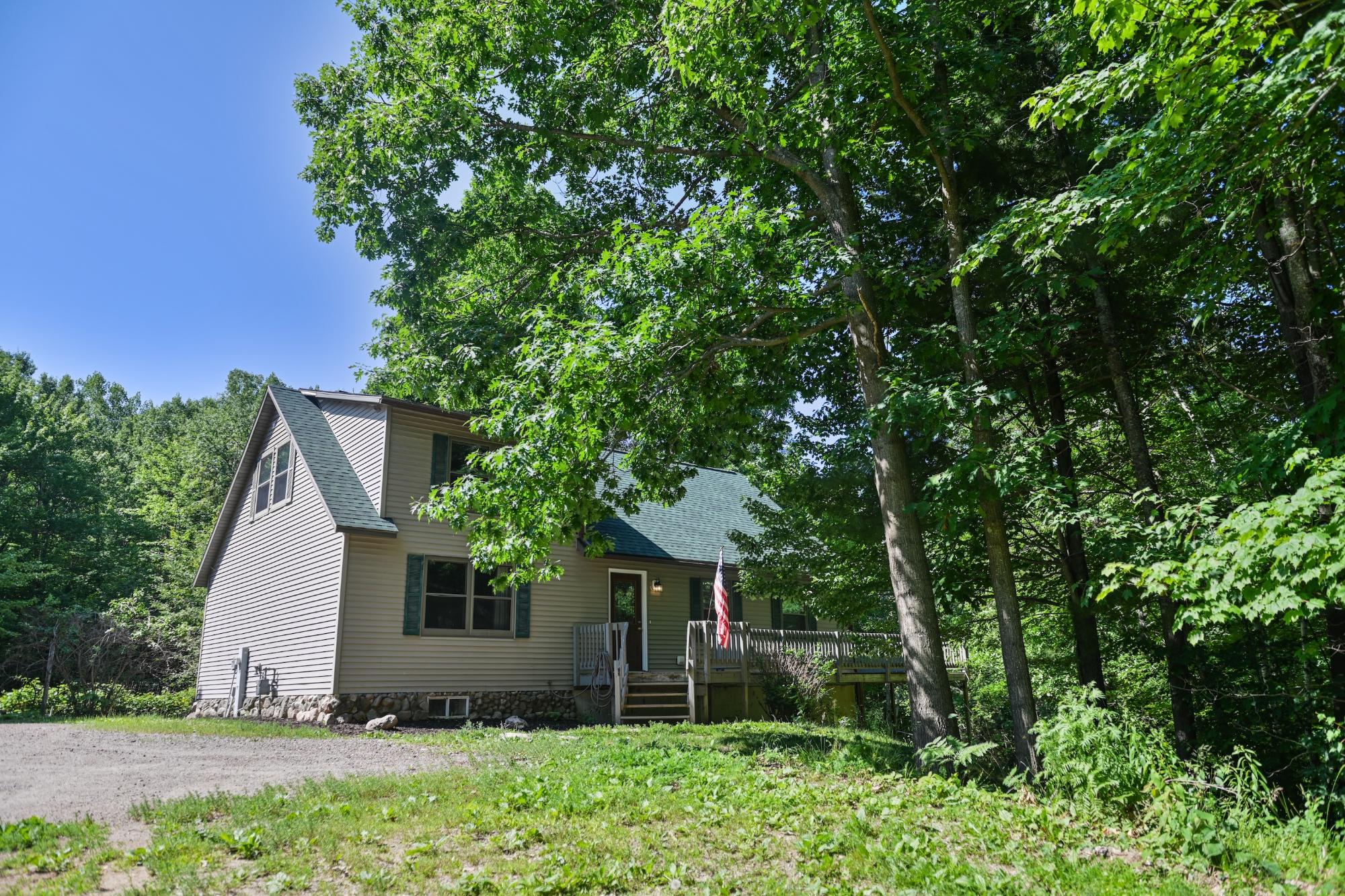 1715 Melody Lane Rhinelander, WI 54501 - Photo 2 of 41 Gallery Image 2