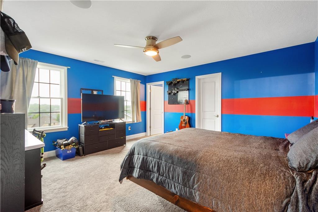 1272 McEwen Road Canonsburg, PA 15317 - Photo 36 of 50 Bedroom 2 features a walk in closet.