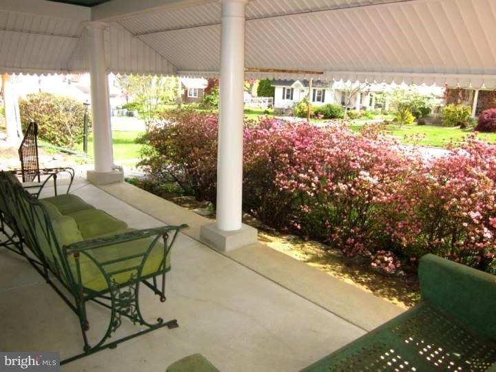 2434 Whitby Road Havertown, PA 19083 - Photo 4 of 25 Gallery Image 4