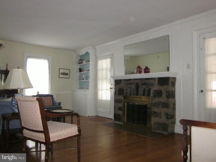 2434 Whitby Road Havertown, PA 19083 - Photo 5 of 25 Gallery Image 5