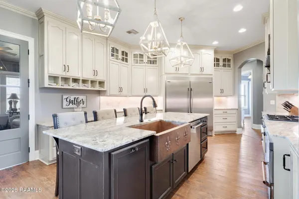 $825,000 | 446 Colt Avenue, Ville Platte, LA 70586