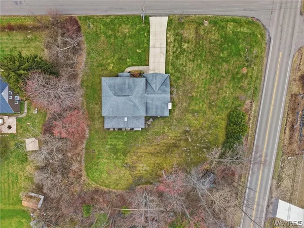 $525,000 | 119 North Lane, Evans, NY 14006