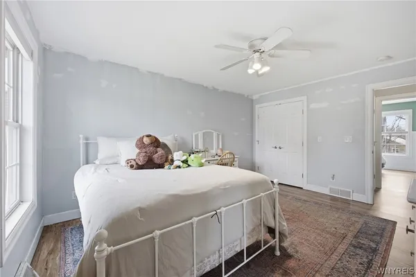 $525,000 | 119 North Lane, Evans, NY 14006