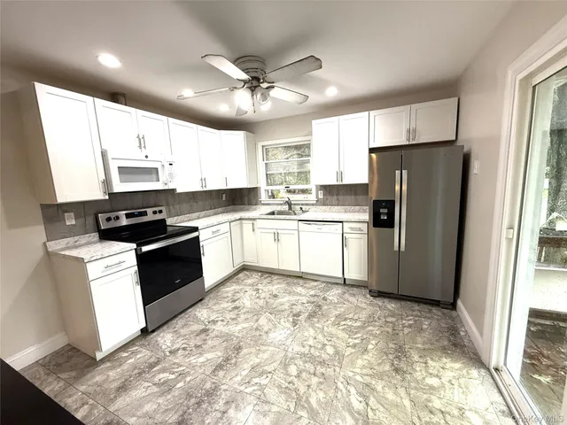 $679,999 | 307 South Bicycle Path, Farmingville, NY 11738