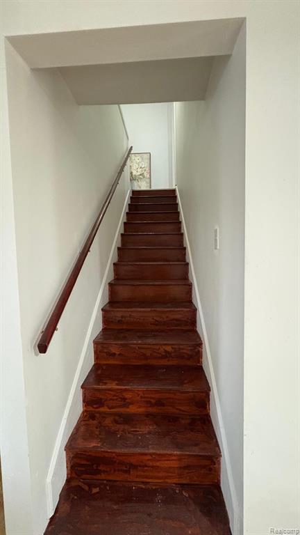 11763 East Cleveland Road Bannister, MI 48807 - Photo 9 of 39