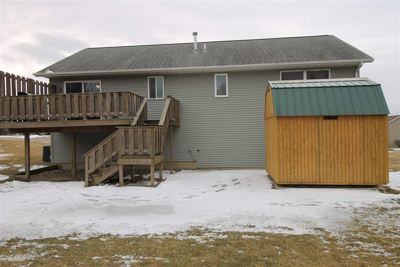 100 Bailey Park Road Williamsburg, IA 52361 - Photo 22 of 24 Gallery Image 22