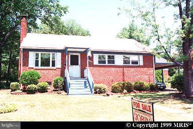 7053 Highland Street Springfield, VA 22150 - Photo 1 of 22 Exterior (Main)
