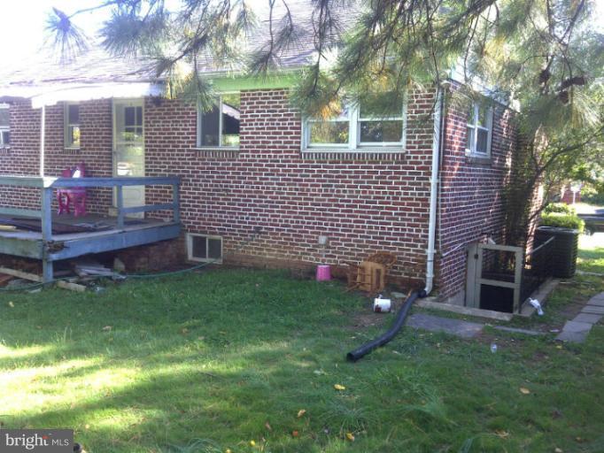 7053 Highland Street Springfield, VA 22150 - Photo 16 of 22 Exterior (Rear)