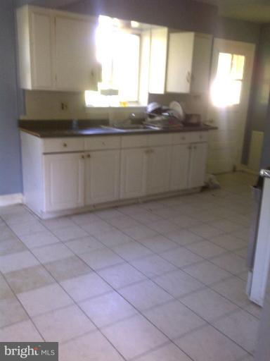 7053 Highland Street Springfield, VA 22150 - Photo 10 of 22 Kitchen