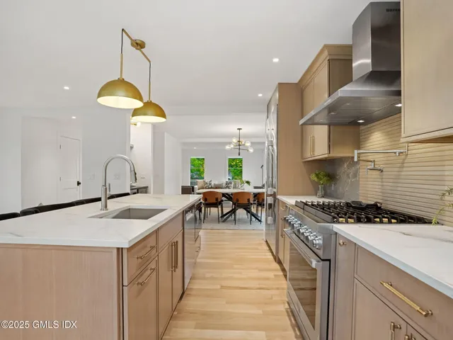 $2,478,000 | 24 Valley Road, Cos Cob, CT 06807