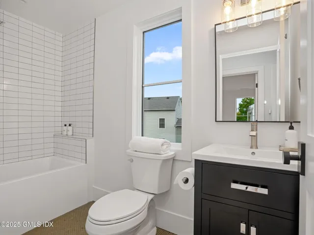 $2,478,000 | 24 Valley Road, Cos Cob, CT 06807