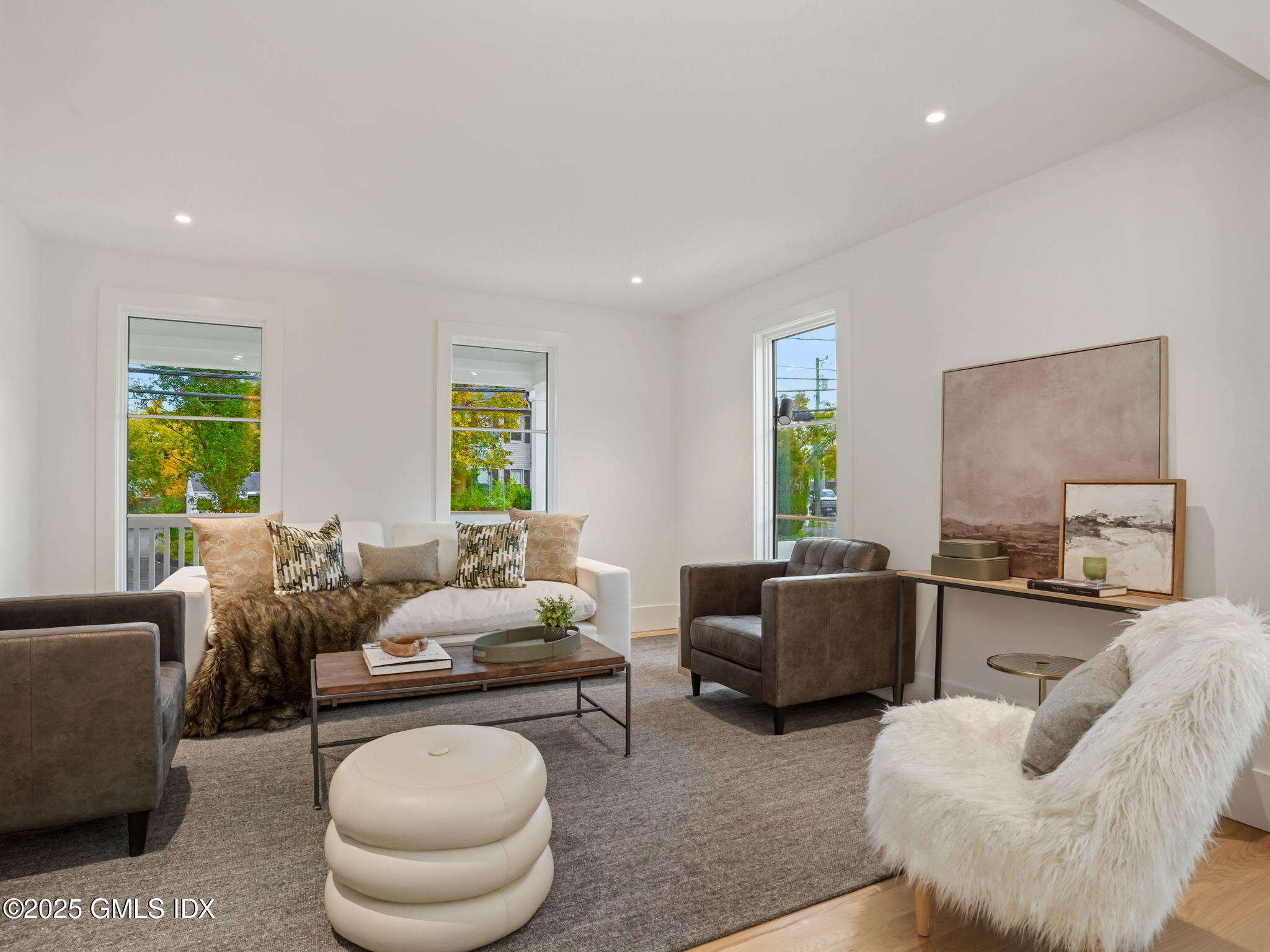 24 Valley Road Cos Cob, CT 06807 - Photo 5 of 34 Living Room