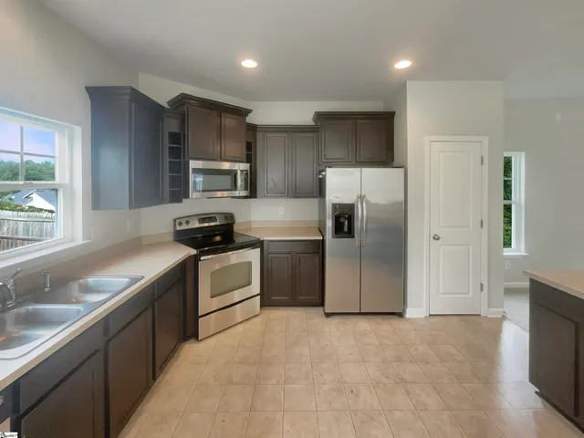 $250,000 | 272 Stonewood Crossing Drive, Boiling Springs, SC 29316