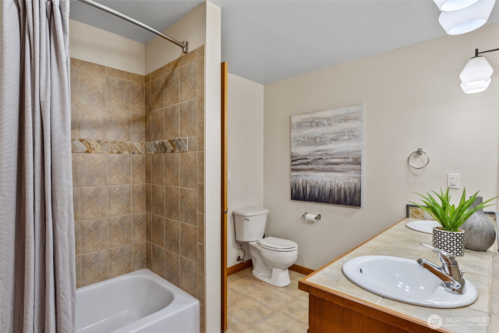 4312 Southwest Spokane Street Seattle, WA 98116 - Photo 18 of 35