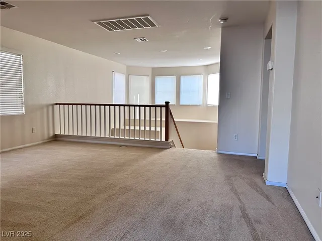 $2,350 | 9676 Ridgebluff Avenue, Las Vegas, NV 89148