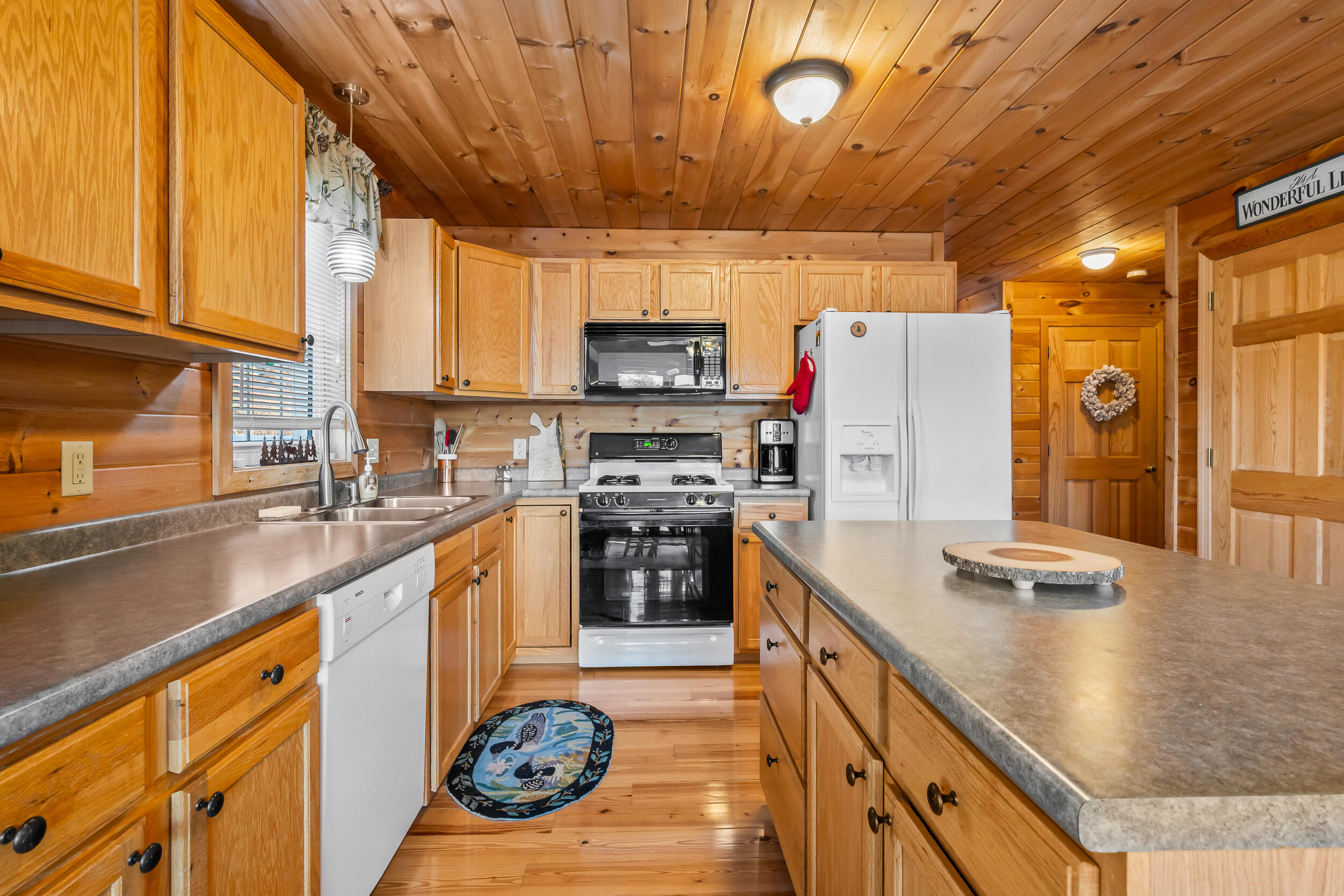 49 Field Way Rangeley, ME 04970 - Photo 12 of 60 DSC_6496