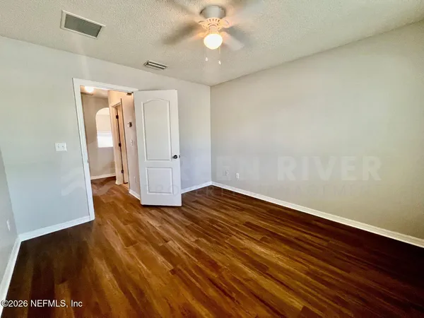 $1,400 | 5282 Brighton Park Lane, Jacksonville, FL 32210