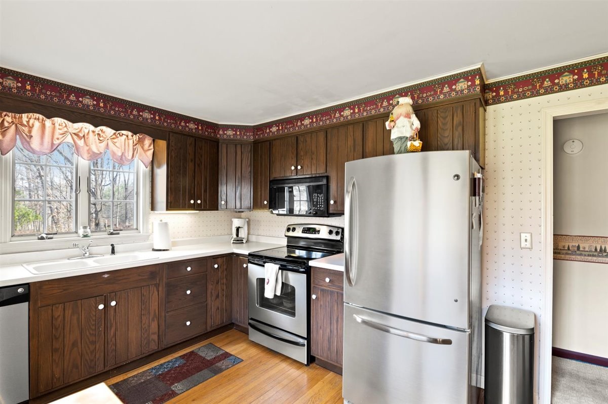 244 Myers Road Shaftsbury, VT 05262 - Photo 18 of 40 Gallery Image 18