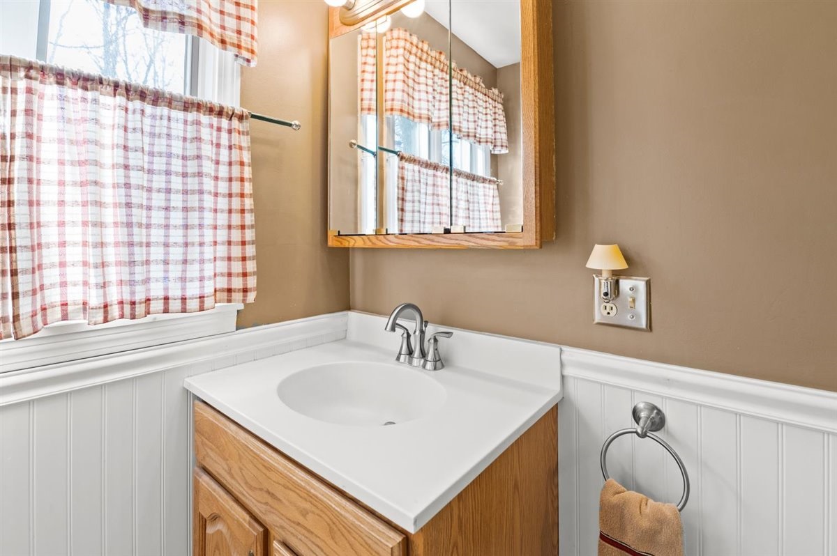 244 Myers Road Shaftsbury, VT 05262 - Photo 22 of 40 Gallery Image 22