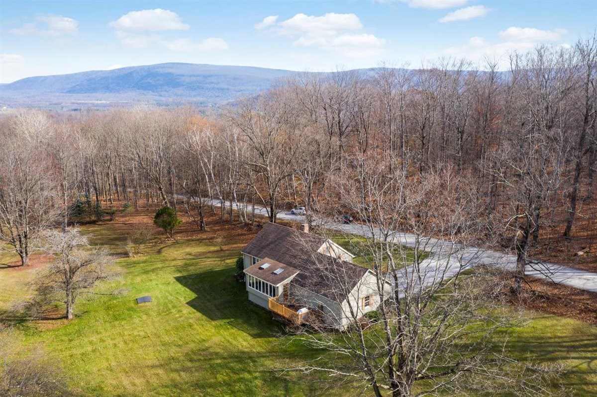 244 Myers Road Shaftsbury, VT 05262 - Photo 10 of 40 Gallery Image 10
