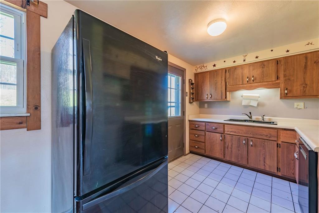 2491 Mars Hill Road Rillton, PA 15678 - Photo 12 of 25 Gallery Image 12