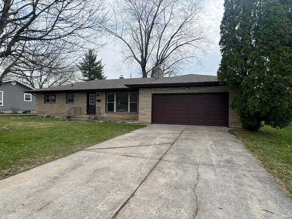 $259,900 | 2820 Sherborne Boulevard, Fort Wayne, IN 46805