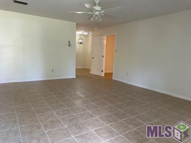 $1,600 | 2312 Jerlyn Drive, Denham Springs, LA 70726