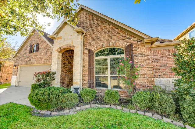 $2,600 | 19019 Thatcher Hills Court, Cypress, TX 77429