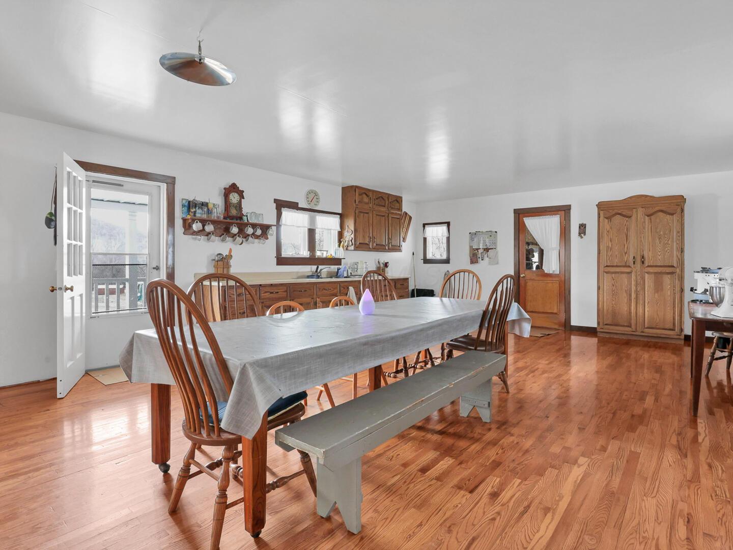 55385 Seneca Lake Road Quaker City, OH 43773 - Photo 11 of 49 11