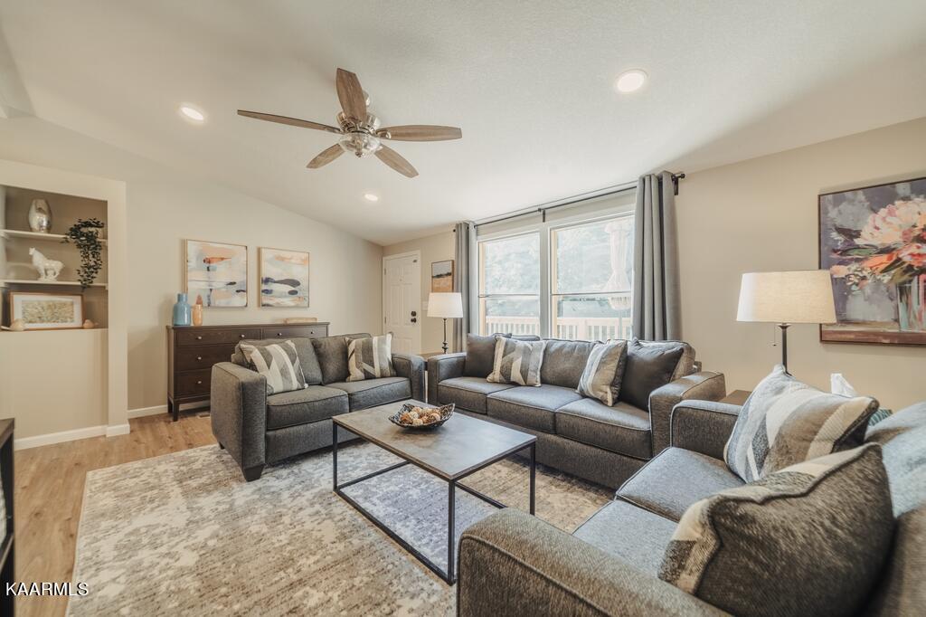 1420 Gists Creek Road Sevierville, TN 37876 - Photo 16 of 29 A7300338-HDR