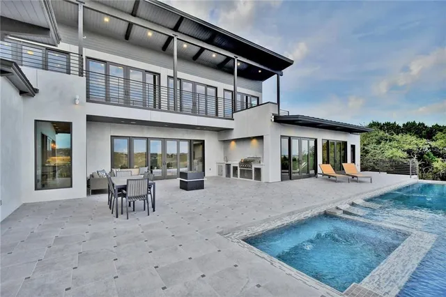 a view of a house with sitting area