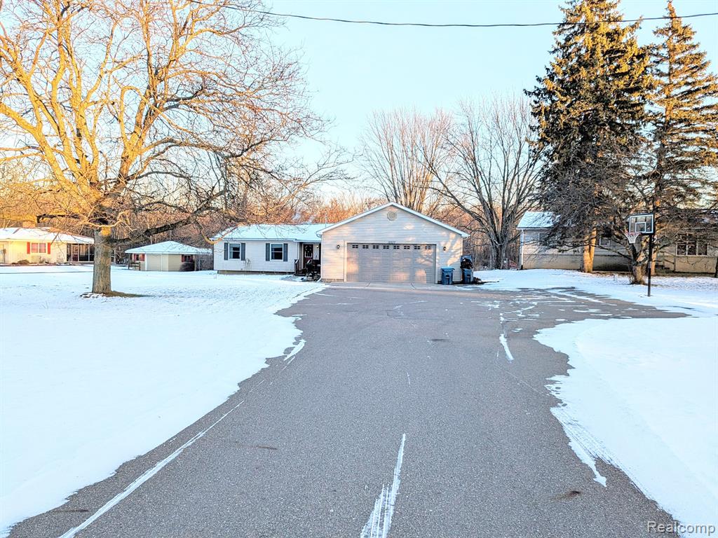 12207 Linden Road Linden, MI 48451 - Photo 53 of 54