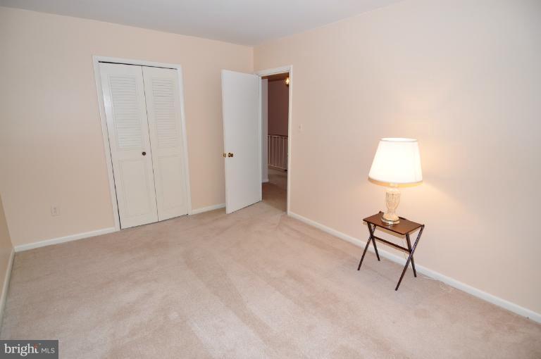 432 Colonial Ridge Lane Arnold, MD 21012 - Photo 23 of 25 Third Bedroom