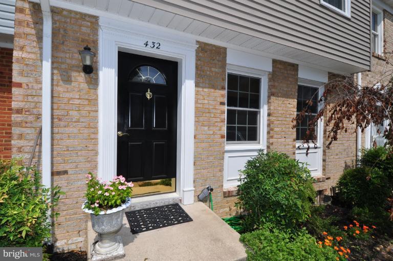 432 Colonial Ridge Lane Arnold, MD 21012 - Photo 25 of 25 Welcome to 432 Colonial Ridge Lane