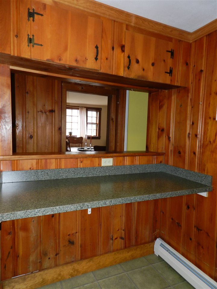 264 Winnacunnet Road Hampton, NH 03842 - Photo 8 of 36