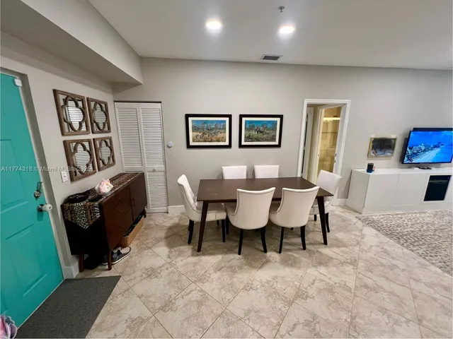 $449,000 | 75 Gulfstream Road, Unit 211B, Dania Beach, FL 33004