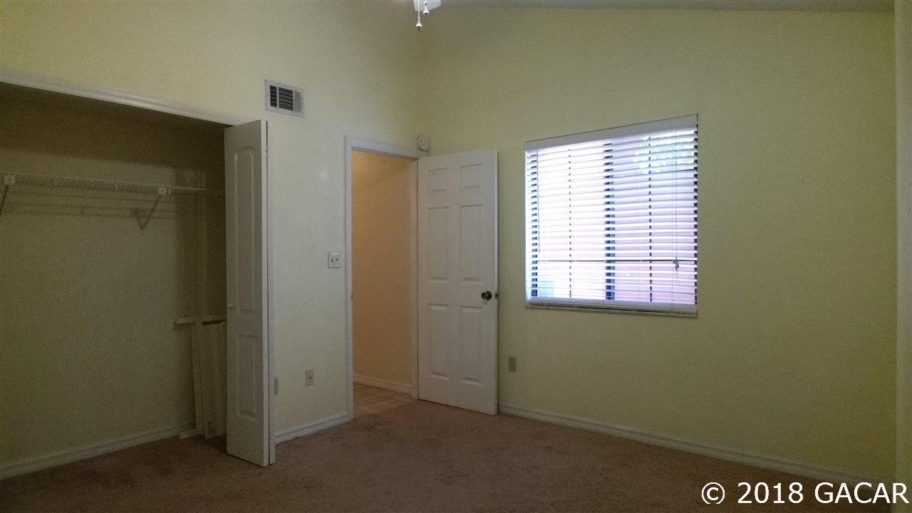 941 Southwest 56th Terrace Gainesville, FL 32607 - Photo 13 of 18