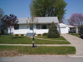 1106 Jackson Boulevard Rochester, IN 46975 - Photo 1 of 4 Gallery Image 1