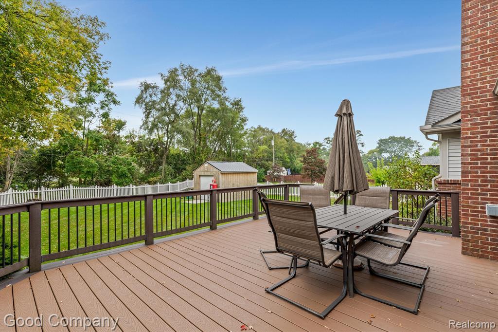 41553 Cherry Hill Road Canton, MI 48188 - Photo 32 of 38