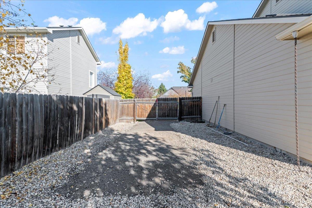 12677 West Murchison Street Boise, ID 83709 - Photo 7 of 37