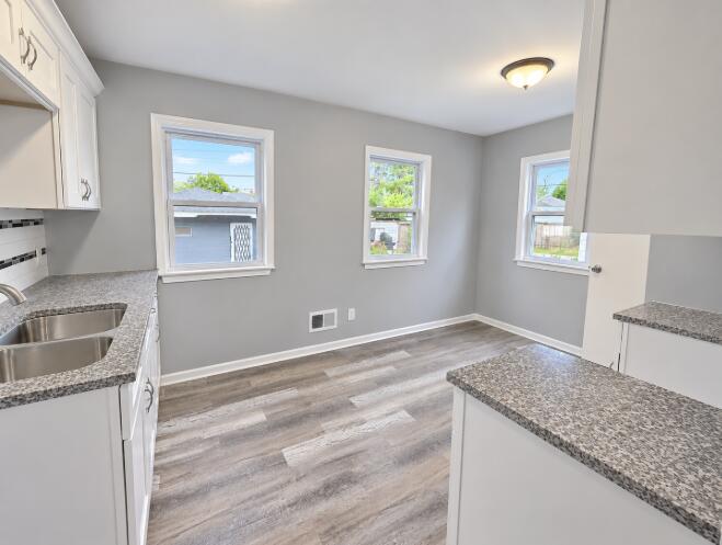 629 Hamlin Street Gary, IN 46406 - Photo 5 of 14 659x497