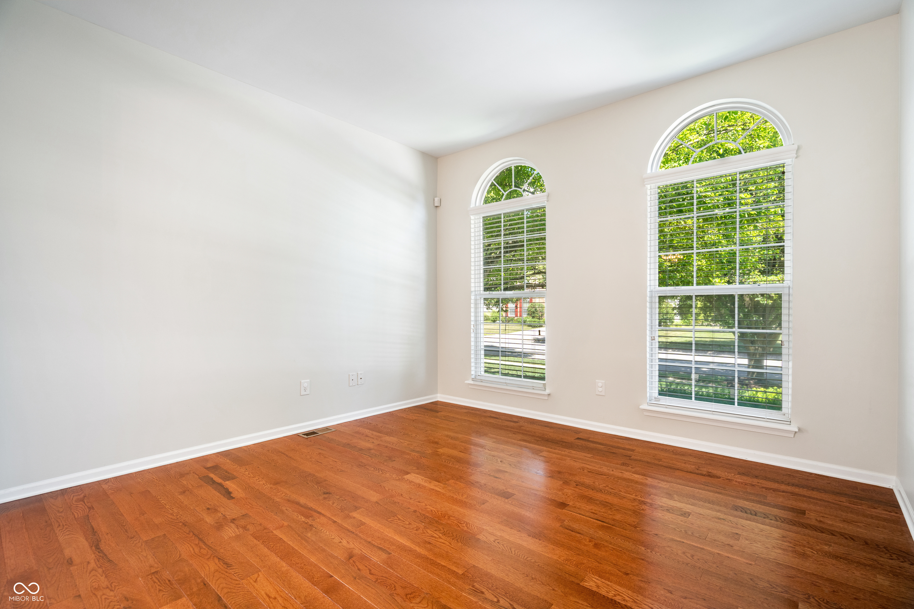 12044 Bird Key Boulevard Fishers, IN 46037 - Photo 11 of 41
