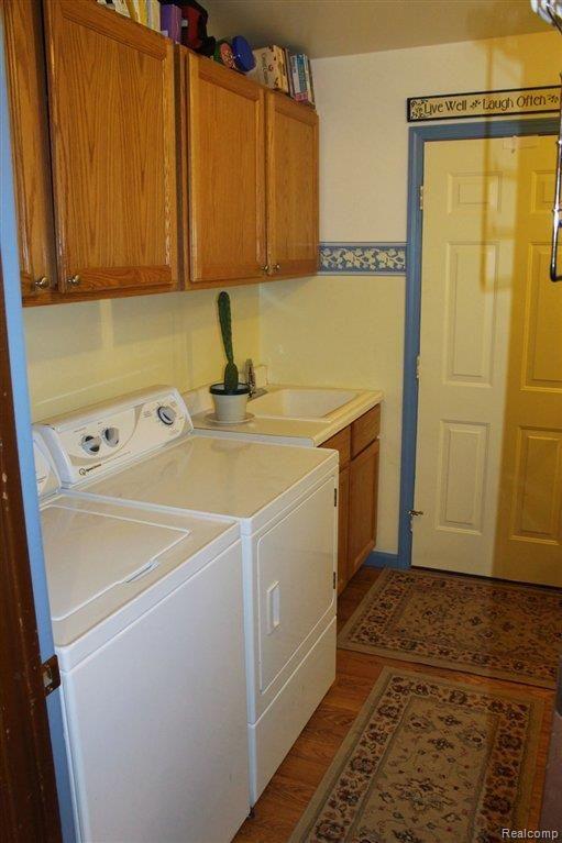 1105 Miller Road Allenton, MI 48002 - Photo 8 of 25 08-FFLaundry.jpg