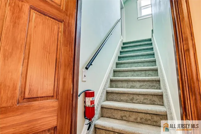 $475,000 | 13 Putnam Avenue, Edison, NJ 08817